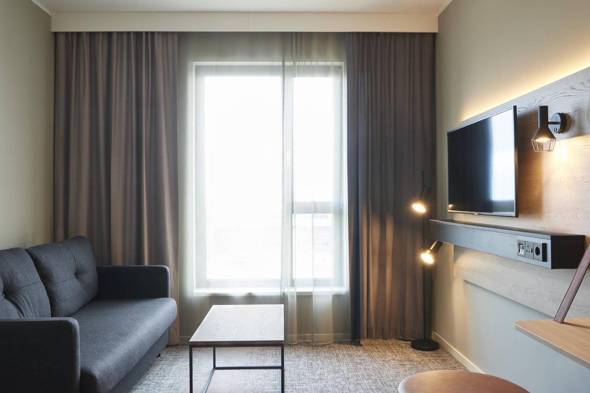 Готель Moxy Birmingham Nec Бікенхіл Екстер'єр фото